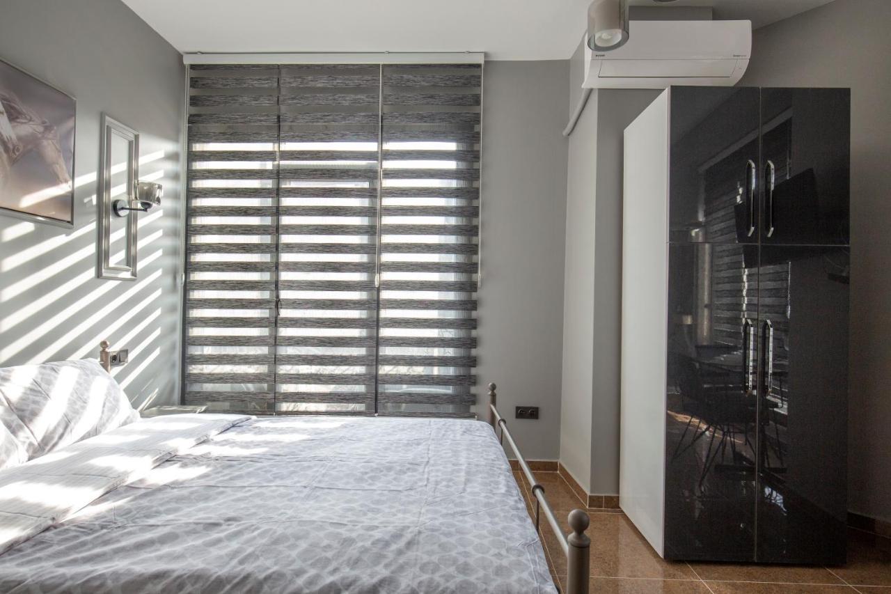 Beyoglu Huzur Apart Apartamento Istambul Exterior foto