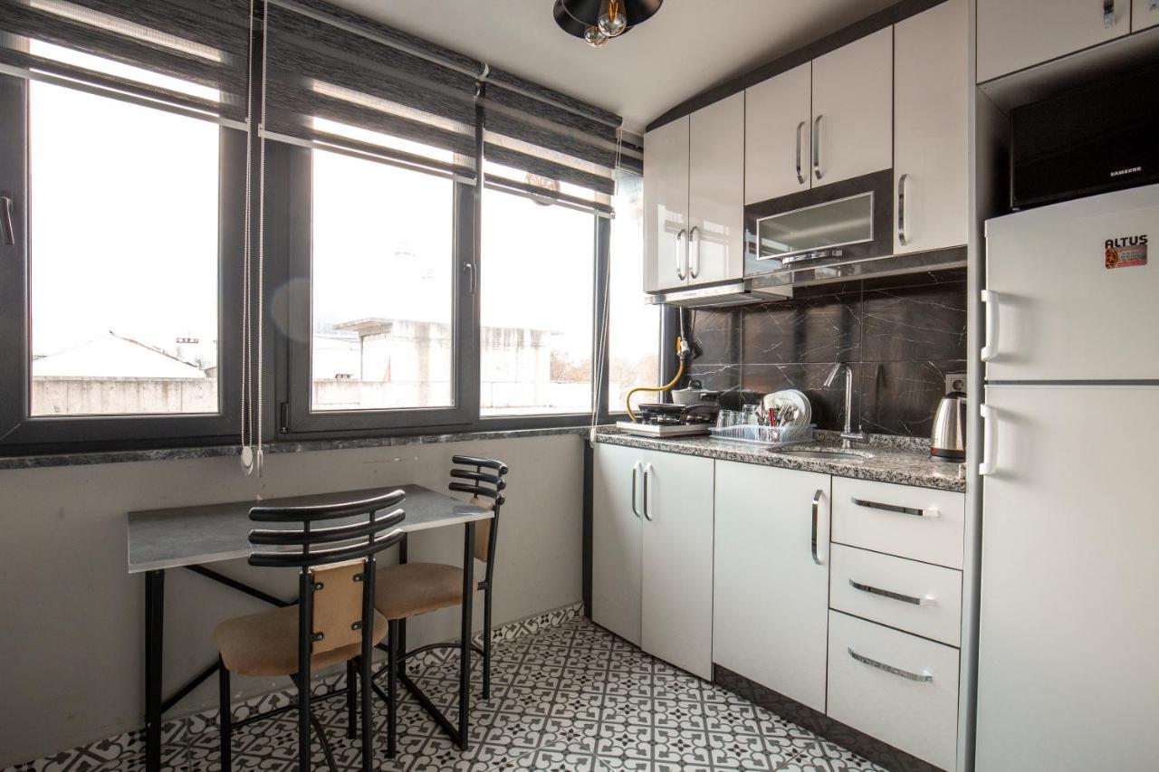 Beyoglu Huzur Apart Apartamento Istambul Exterior foto