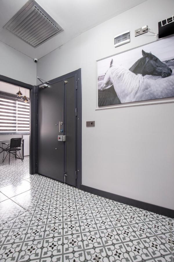 Beyoglu Huzur Apart Apartamento Istambul Exterior foto
