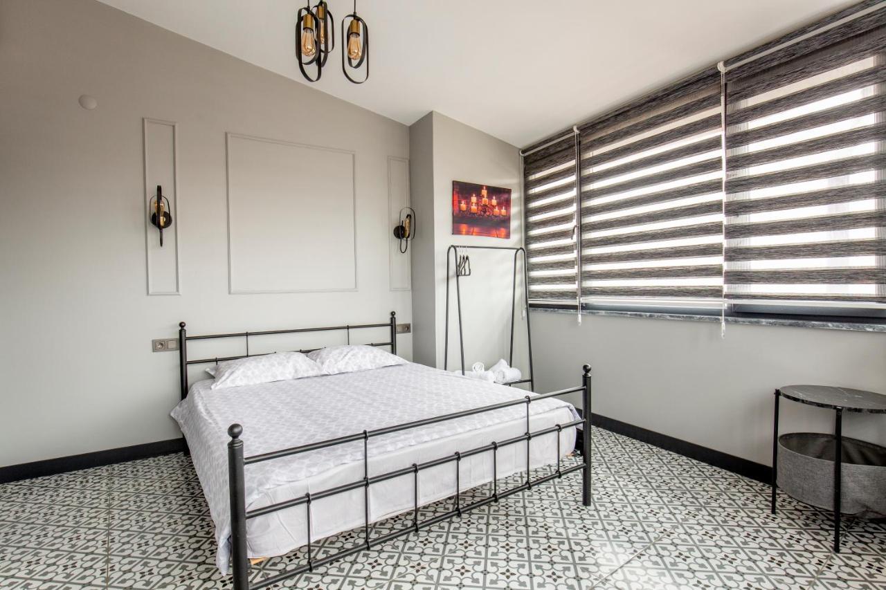 Beyoglu Huzur Apart Apartamento Istambul Exterior foto
