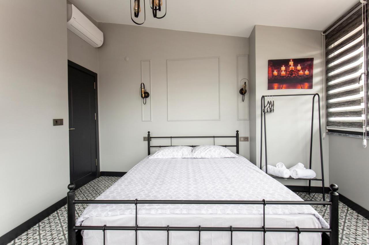 Beyoglu Huzur Apart Apartamento Istambul Exterior foto