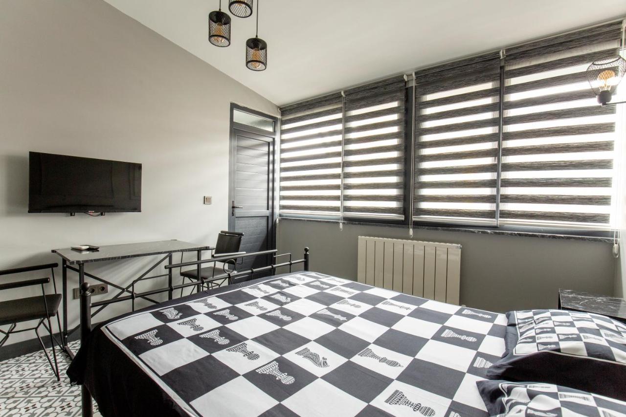 Beyoglu Huzur Apart Apartamento Istambul Exterior foto