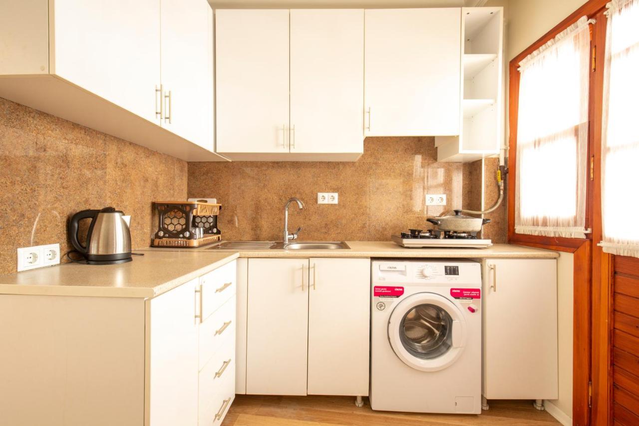 Beyoglu Huzur Apart Apartamento Istambul Exterior foto